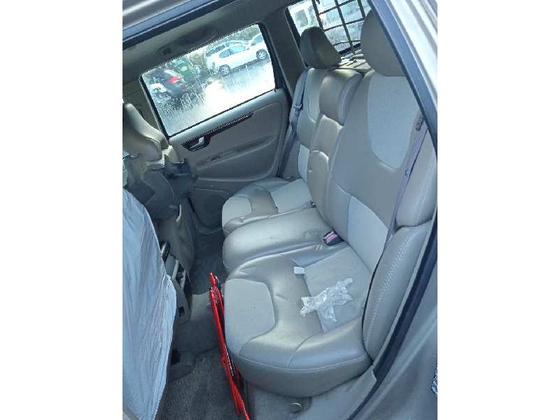 volvo v70 familiar del año 2003