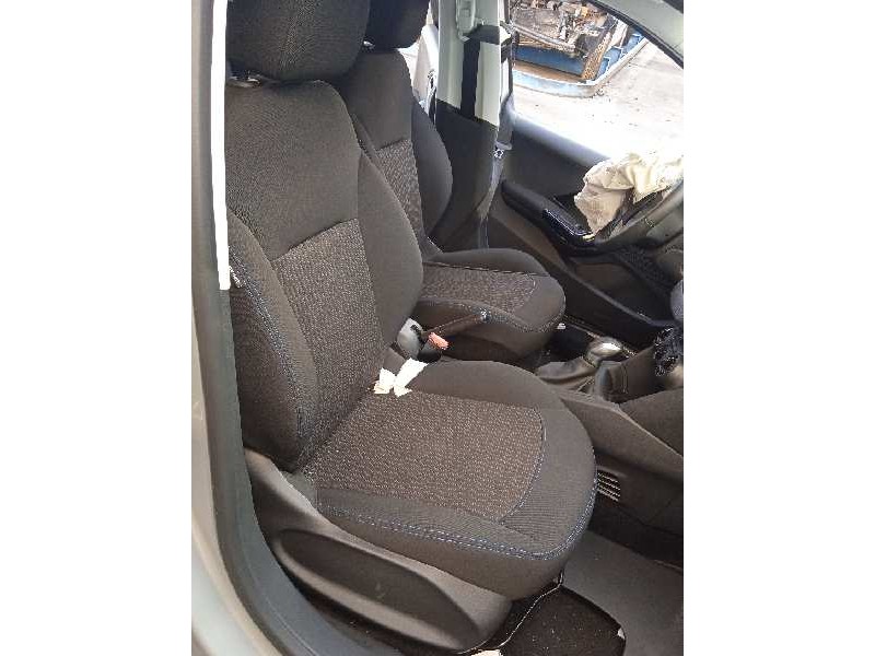 peugeot 208 del año 2018