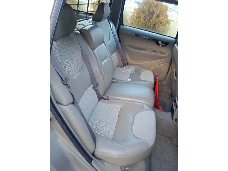 volvo v70 familiar del año 2003