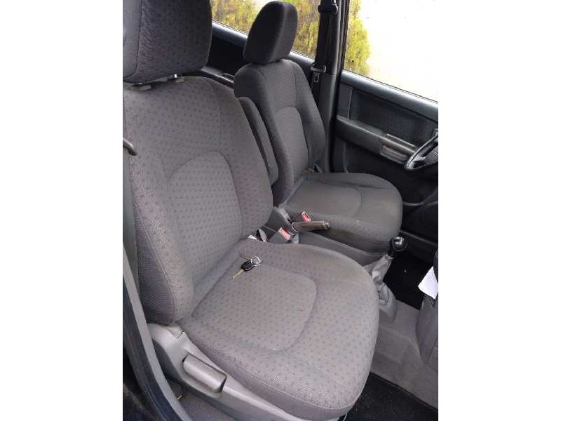 kia carens del año 2005