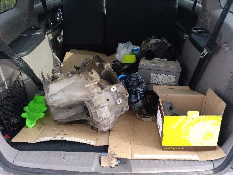 mitsubishi grandis (na0w) del año 2005