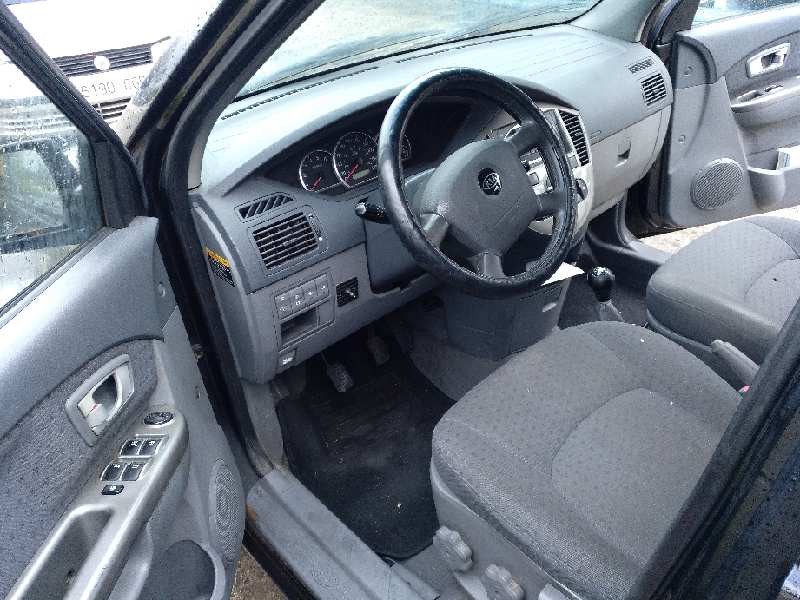 kia carens del año 2005