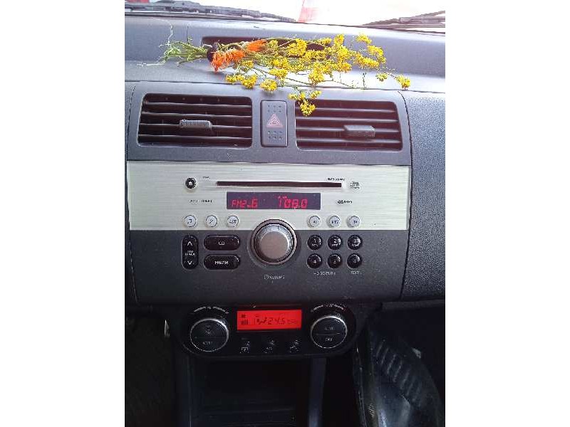 suzuki swift berlina (mz) del año 2010