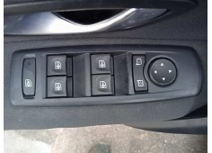 renault megane iii berlina 5 p del año 2009 2