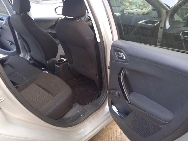 peugeot 208 del año 2018