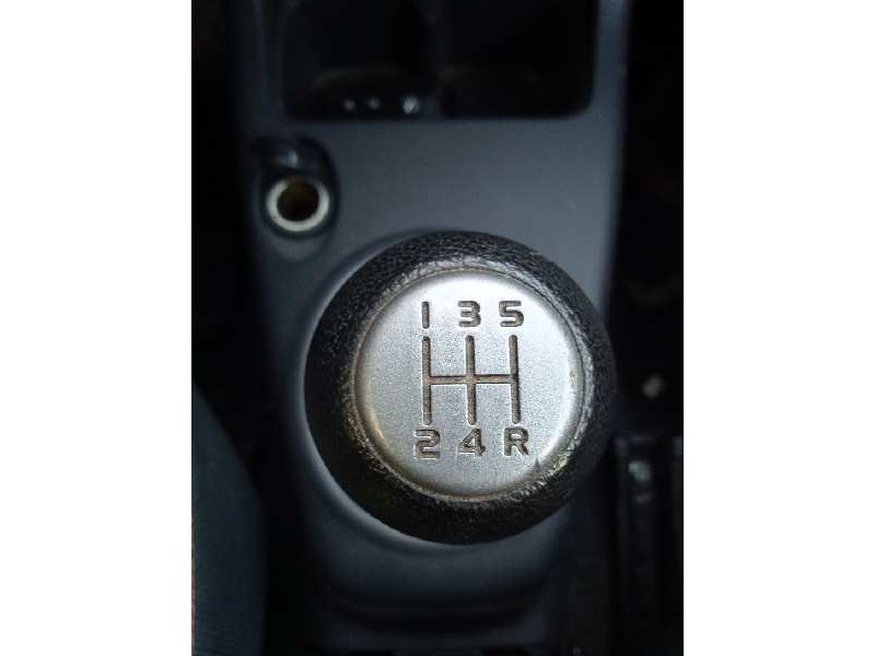 suzuki swift berlina (mz) del año 2010