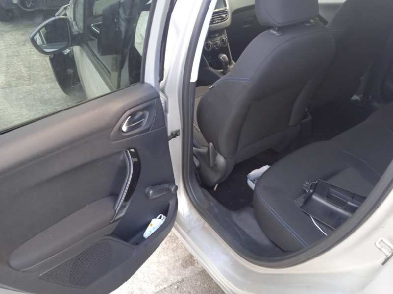 peugeot 208 del año 2018