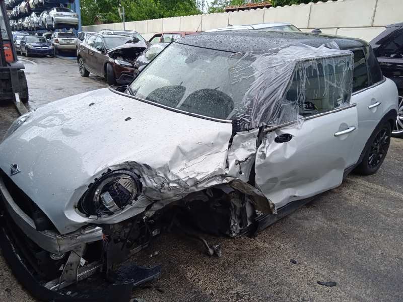 mini mini 5-trg. (f55) del año 2019