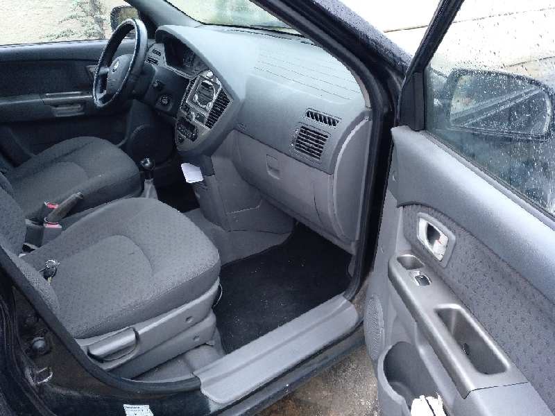 kia carens del año 2005