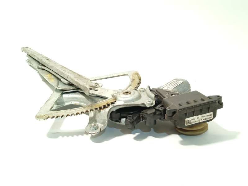 ELEVALUNAS TRASERO DERECHO 698300F020 996996100