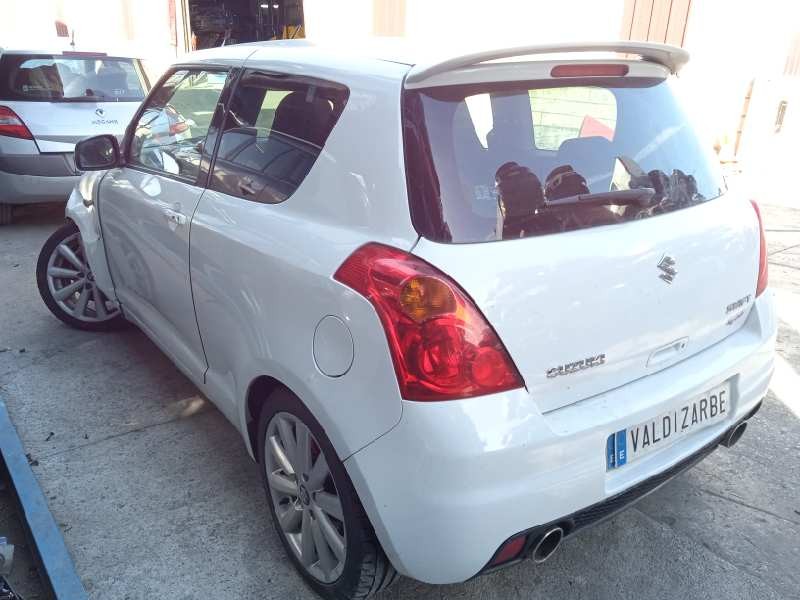 suzuki swift berlina (mz) del año 2010
