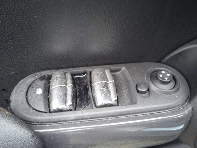 mini mini 5-trg. (f55) del año 2019