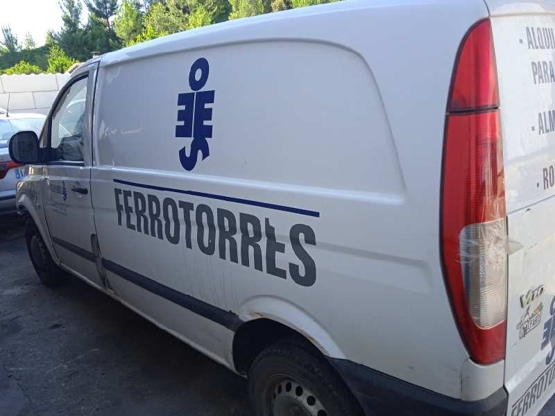 mercedes-benz vito (w639) basic, combi del año 2004