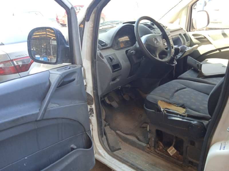mercedes-benz vito (w639) basic, combi del año 2004
