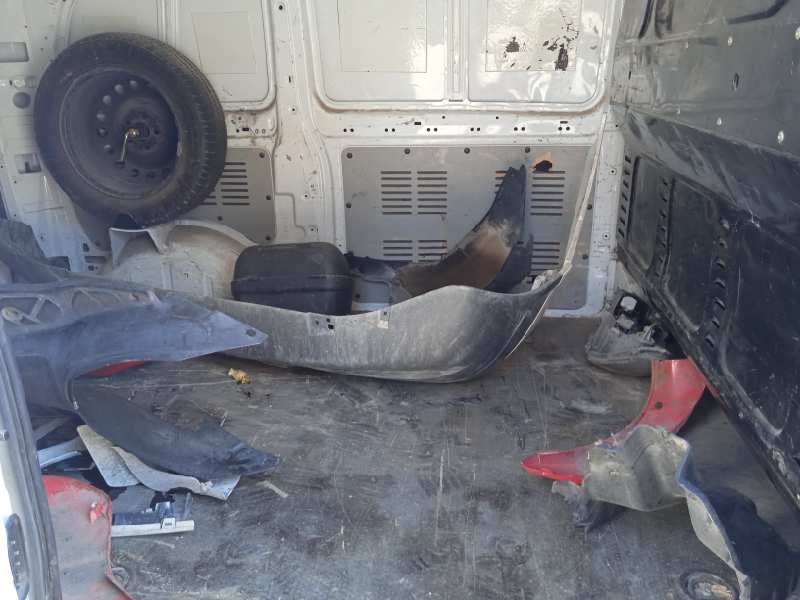 mercedes-benz vito (w639) basic, combi del año 2004