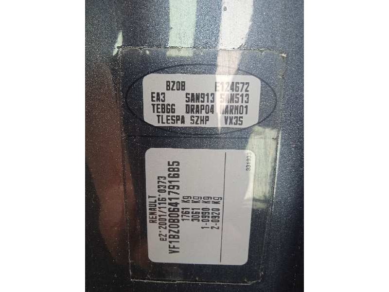 renault megane iii berlina 5 p del año 2009