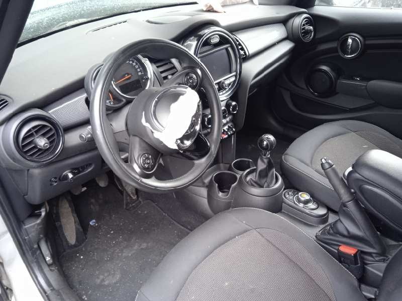 mini mini 5-trg. (f55) del año 2019