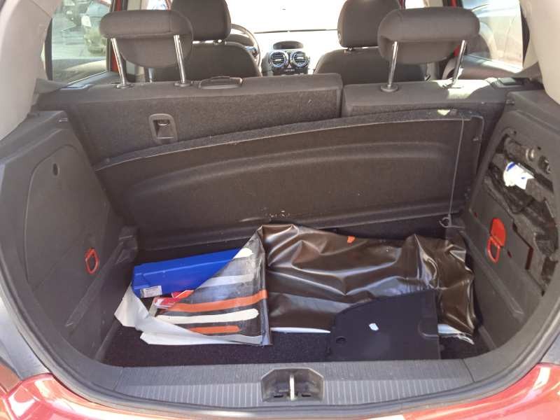 opel corsa d del año 2010