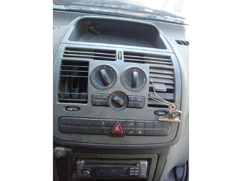 mercedes-benz vito (w639) basic, combi del año 2004