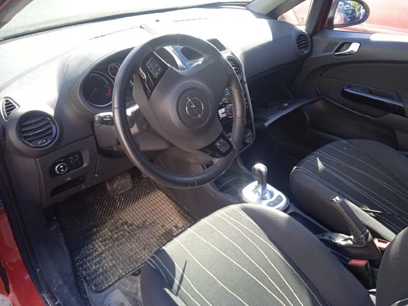 opel corsa d del año 2010
