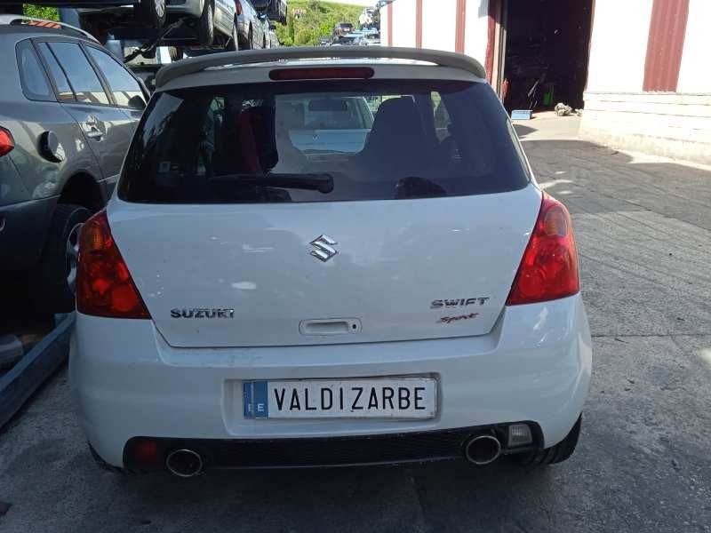 suzuki swift berlina (mz) del año 2010
