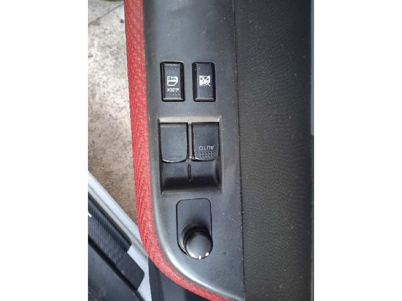 suzuki swift berlina (mz) del año 2010