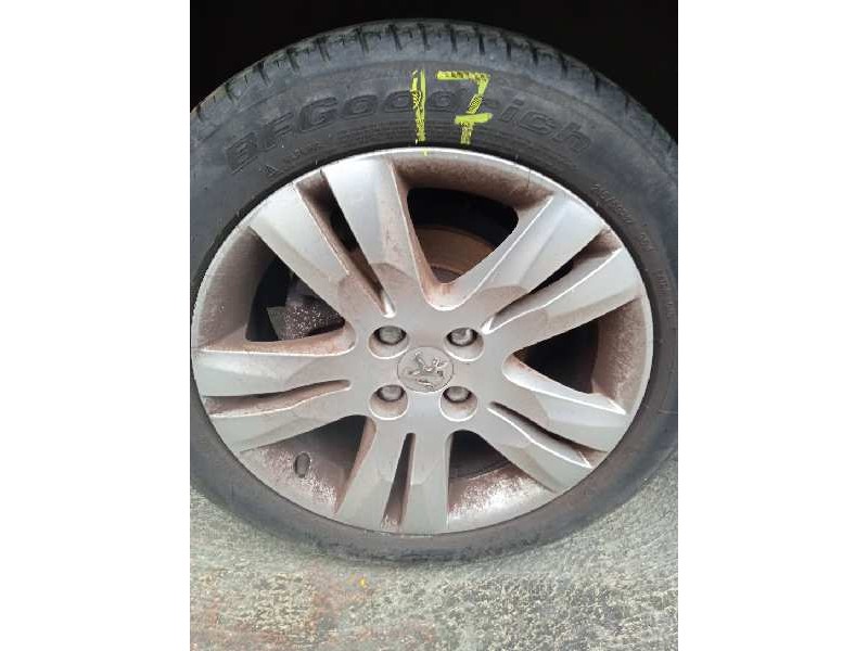 peugeot 5008 del año 2013