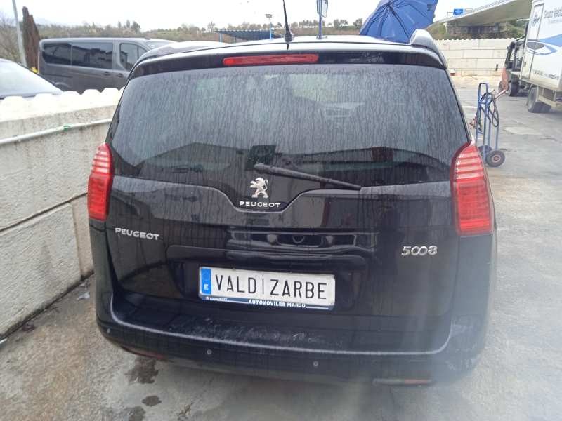 peugeot 5008 del año 2013