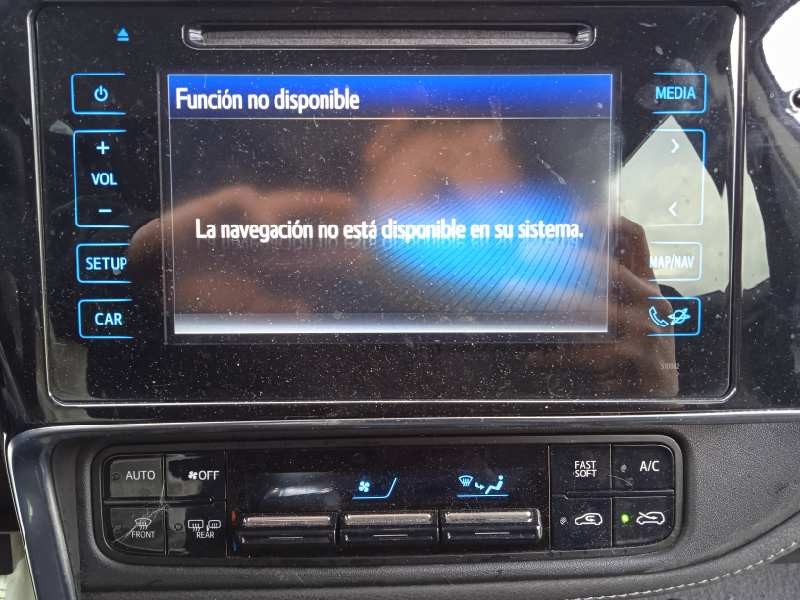 toyota auris touring sports (e18) del año 2015