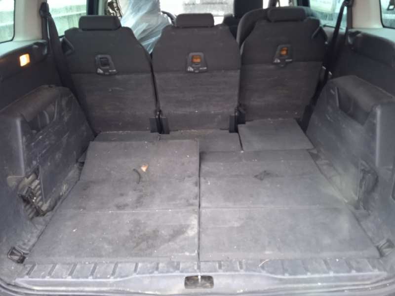 peugeot 5008 del año 2013