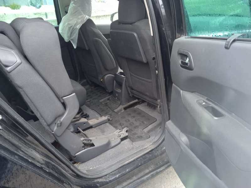 peugeot 5008 del año 2013