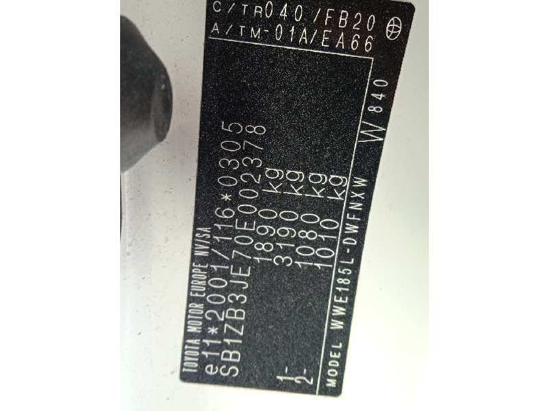 toyota auris touring sports (e18) del año 2015