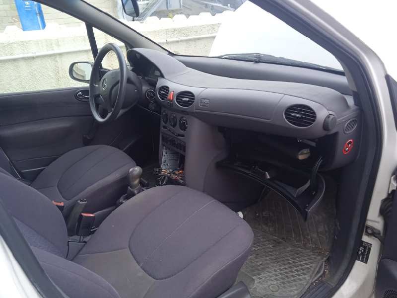 mercedes-benz clase a (w168) del año 2001