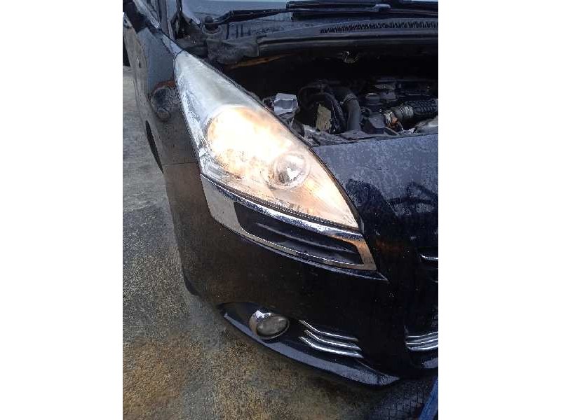 peugeot 5008 del año 2013