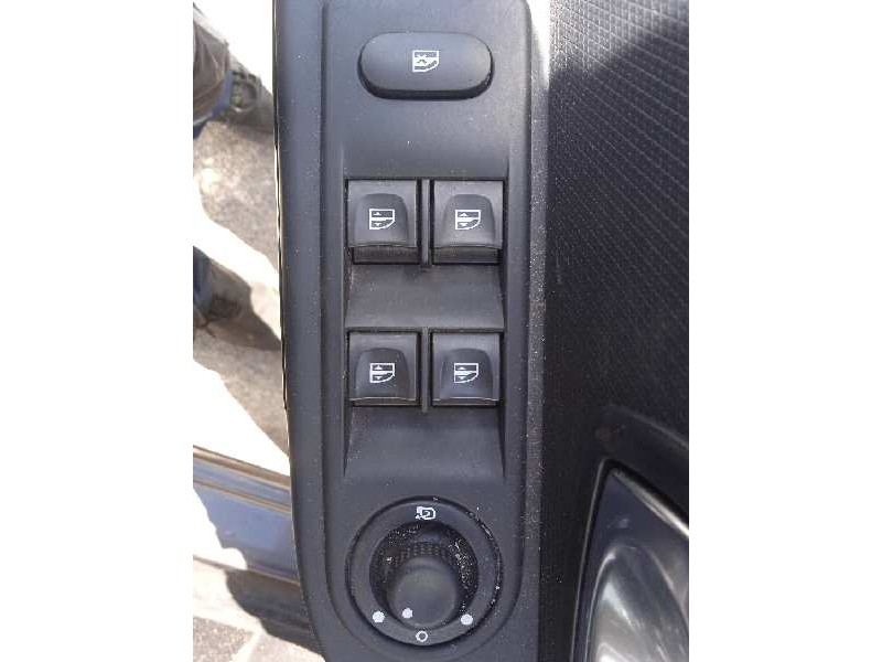 renault clio iv del año 2015