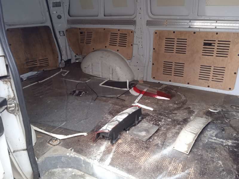 mercedes-benz vito (w639) basic, combi del año 2010