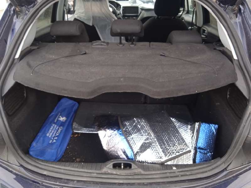 peugeot 208 del año 2017