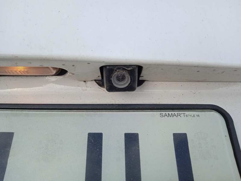 toyota auris touring sports (e18) del año 2015