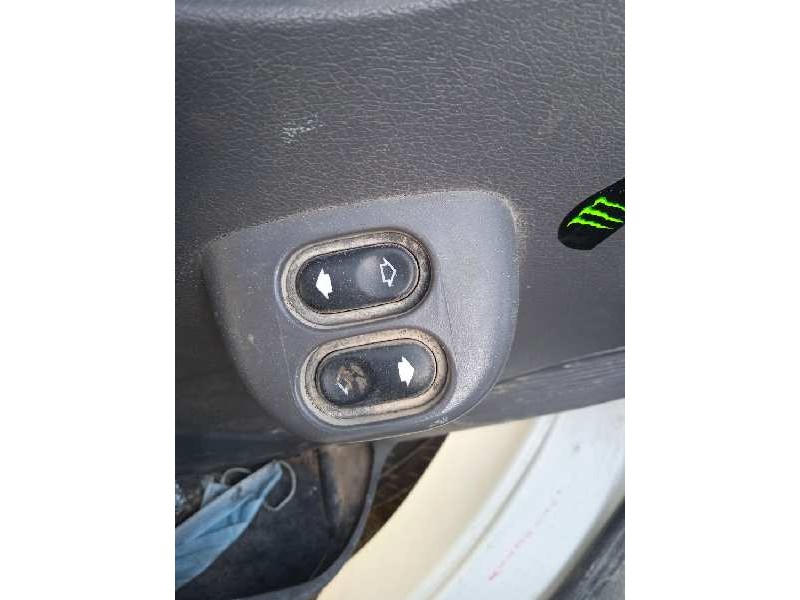 ford transit mod. 2000 combi del año 2005