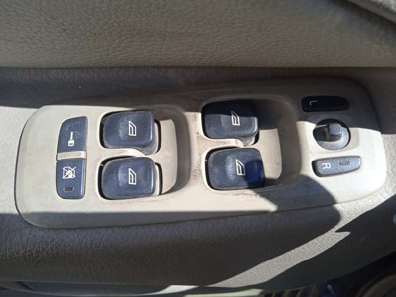 volvo xc90 del año 2004