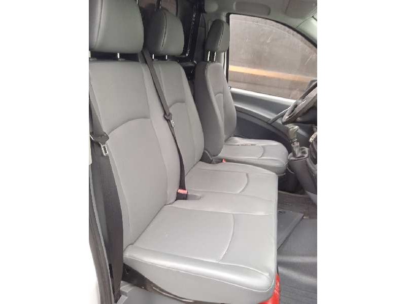 mercedes-benz vito (w639) basic, combi del año 2010