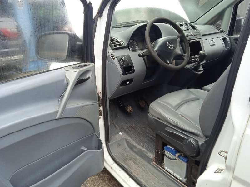 mercedes-benz vito (w639) basic, combi del año 2010