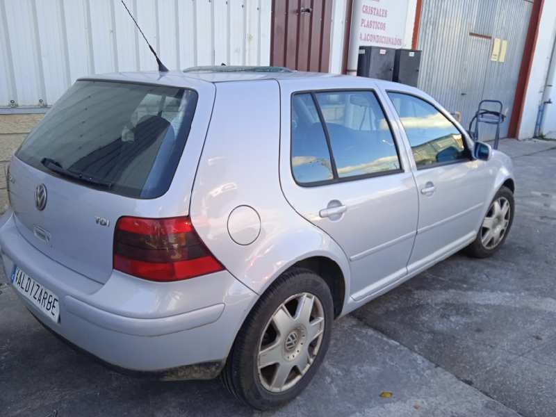 volkswagen golf iv berlina (1j1) del año 2000