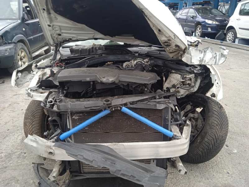 bmw serie 1 lim. (f20) del año 2014