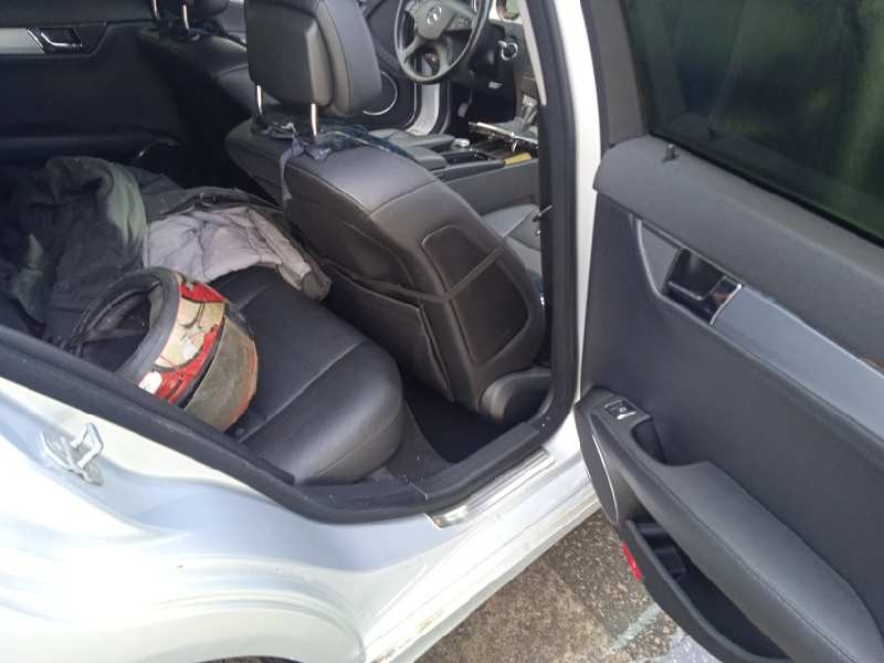 mercedes-benz clase c (w204) familiar del año 2008