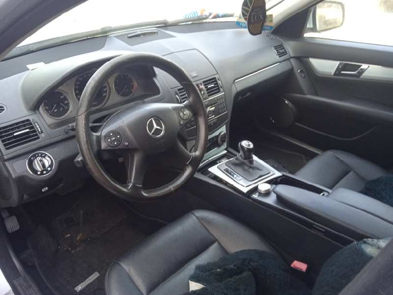 mercedes-benz clase c (w204) familiar del año 2008