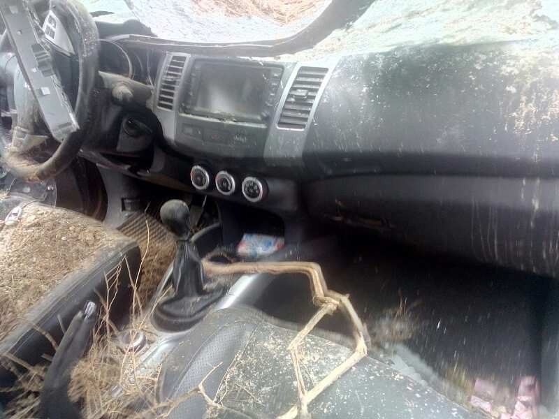 peugeot 4007 del año 2007