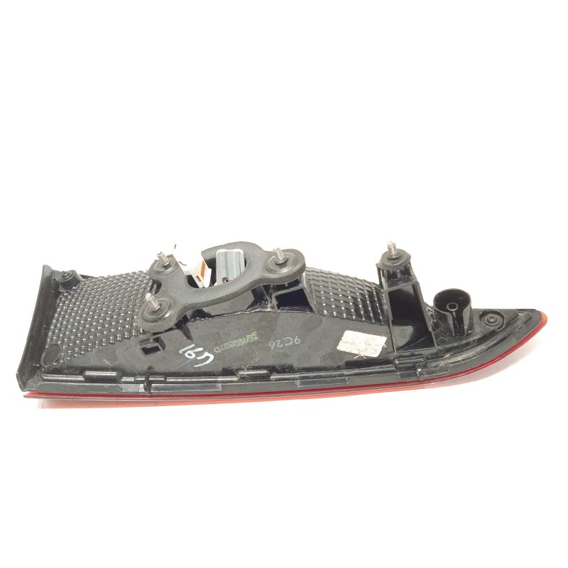 Recambio de piloto trasero derecho interior para hyundai kona 1.0 tgdi cat referencia OEM IAM 92404J9000  