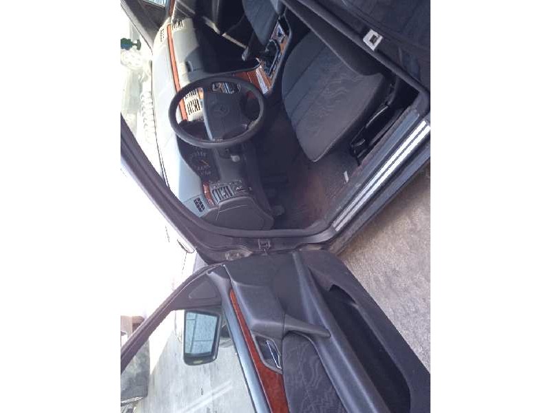 mercedes-benz clase e (w210) berlina del año 1997