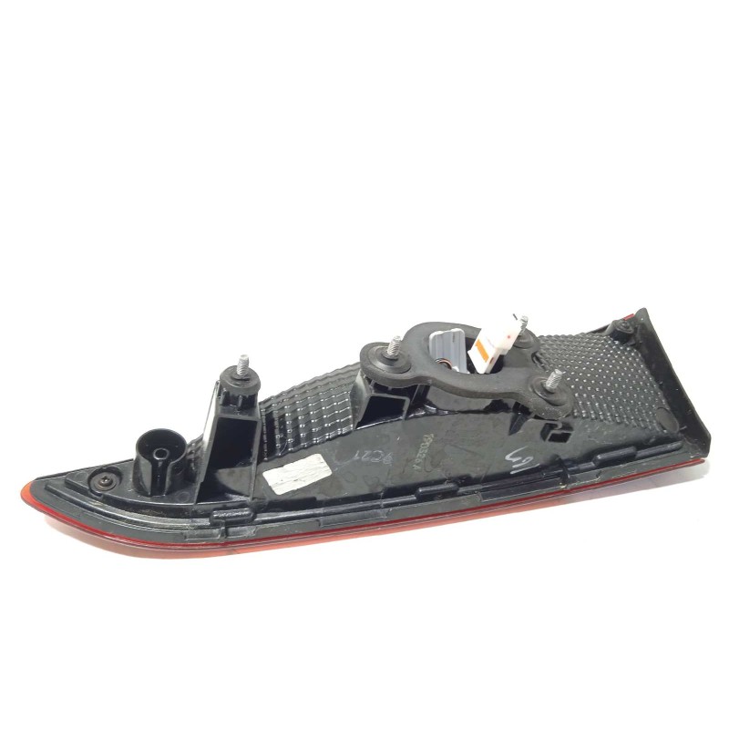 Recambio de piloto trasero izquierdo interior para hyundai kona 1.0 tgdi cat referencia OEM IAM 92403J9000  